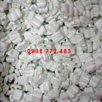 Xốp chèn hàng( xốp đậu phộng) 1